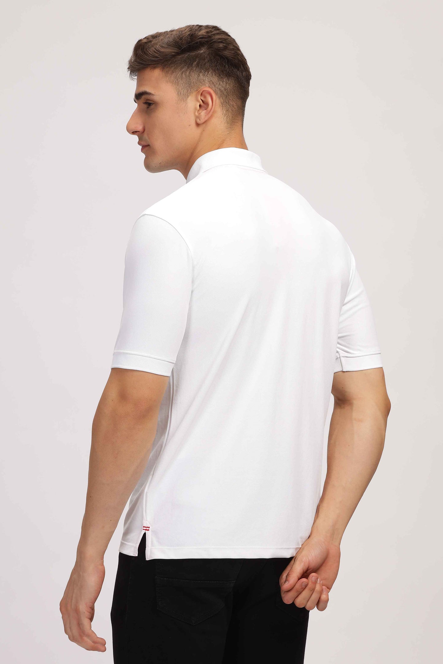  Men White Collar Tshirt 