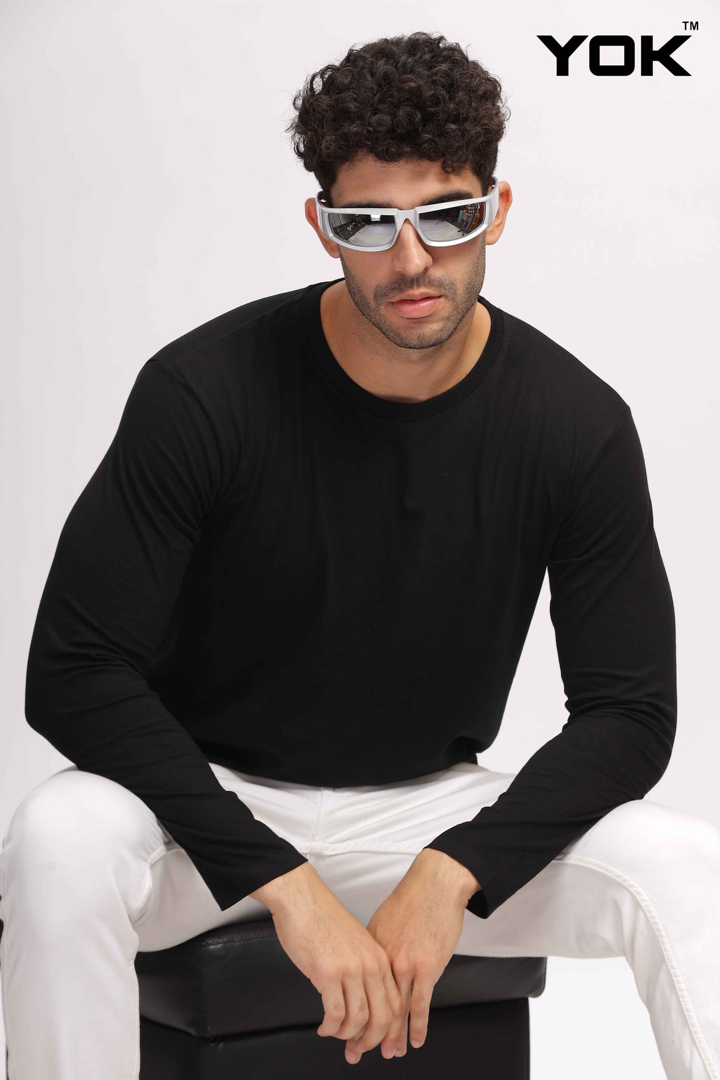 Plain black Full Sleeves T-shirt