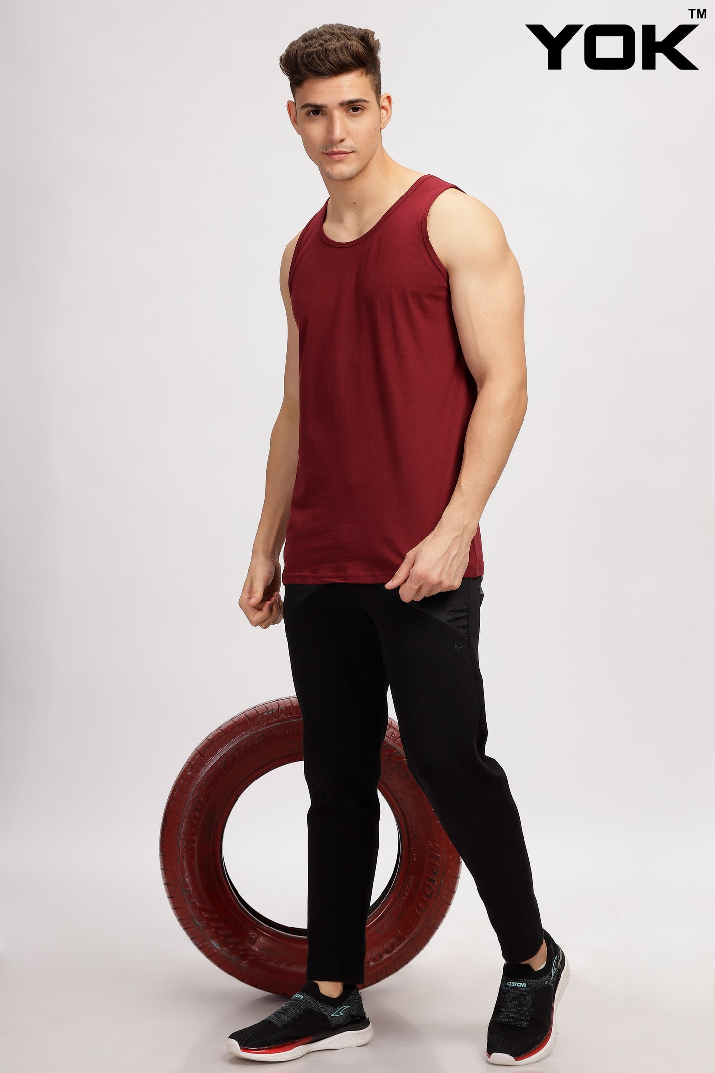 maroon tank top