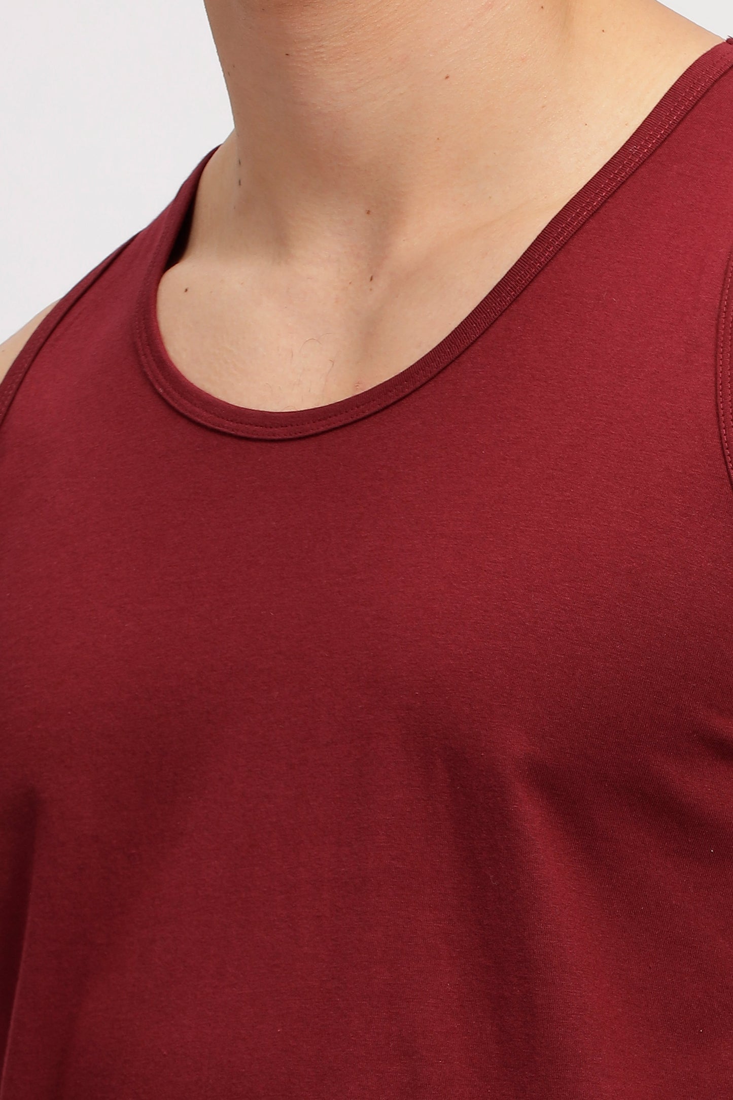 maroon tank top